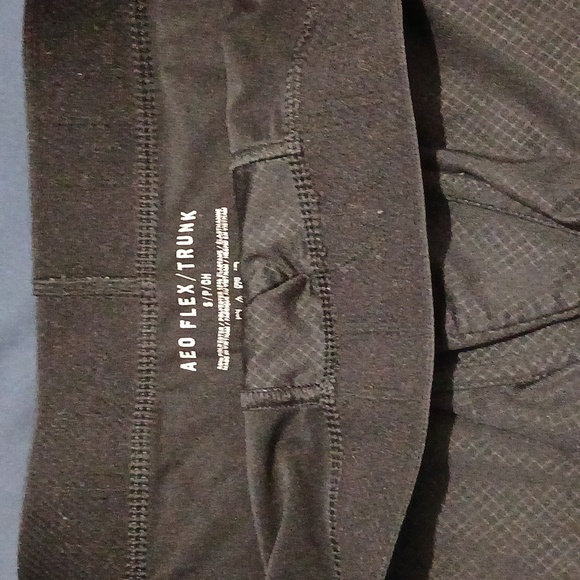 [FREE] American Eagle boxer briefs - Picture 2 of 3